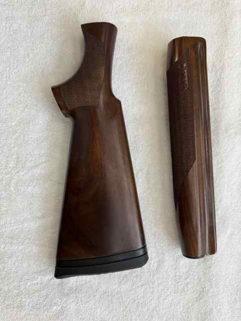 Benelli sport II walnut stock and forend -$400