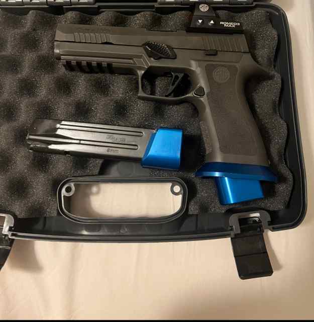 Sig Sauer X-5 with Sig Romeo 3MaX