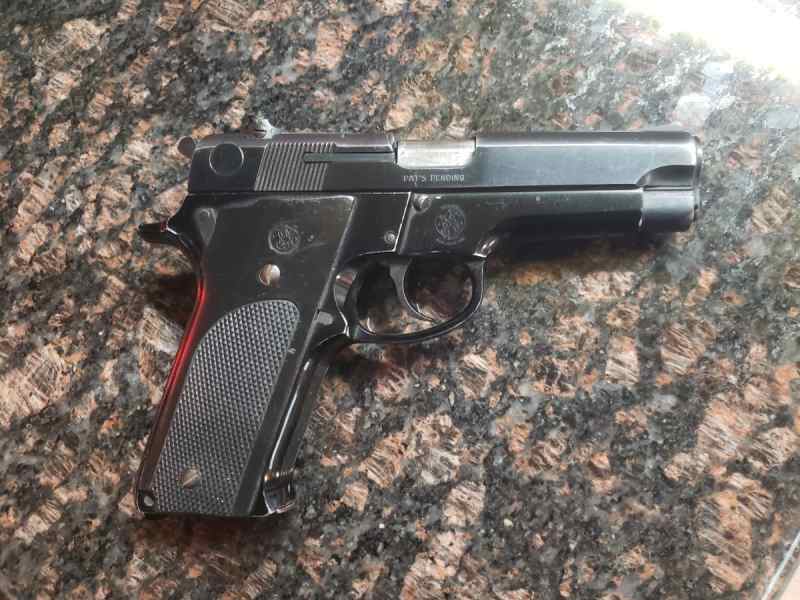 Smith Wesson 59 9mm