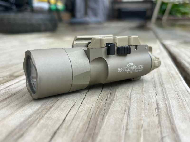 Surefire X300-A FDE