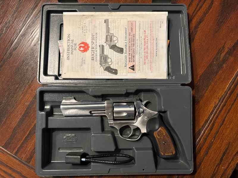 Ruger SP101 4.2 inch