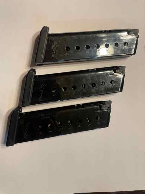 Sig Sauer P 220-1 .45 Magazines 
