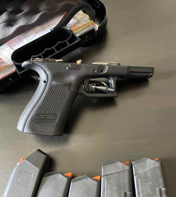 Glock 19 Gen 5 Lower (Stock, Complete)