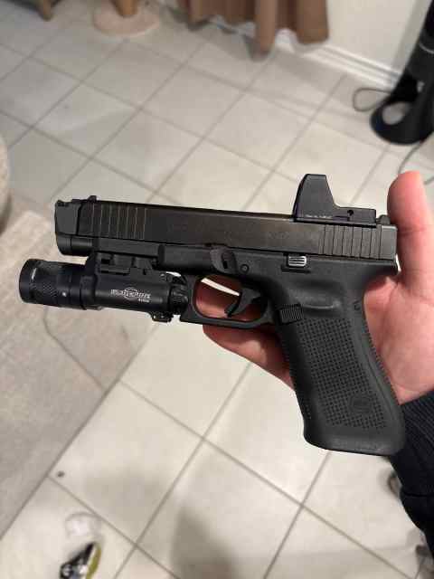 Glock 47 with all da tings