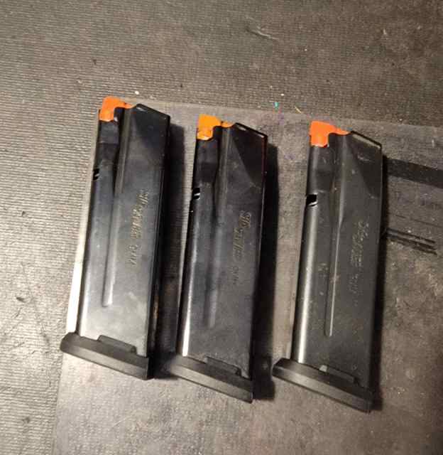 SIG Sauer P365 series 17 rd mags