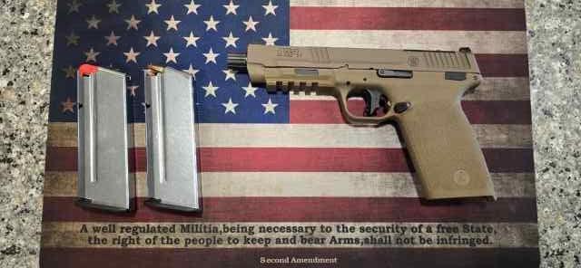 S&amp;W bundle - 3 guns