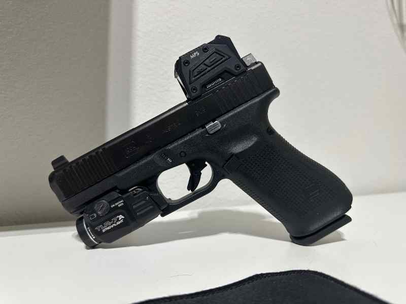 Trade Glock 45 mos for 19 mos 