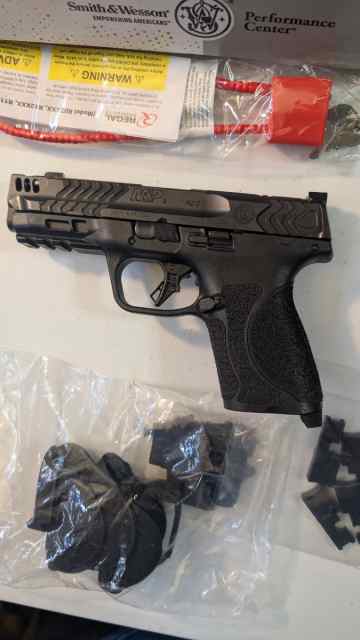 S&amp;W M&amp;P 2.0 Compact Carry Comp